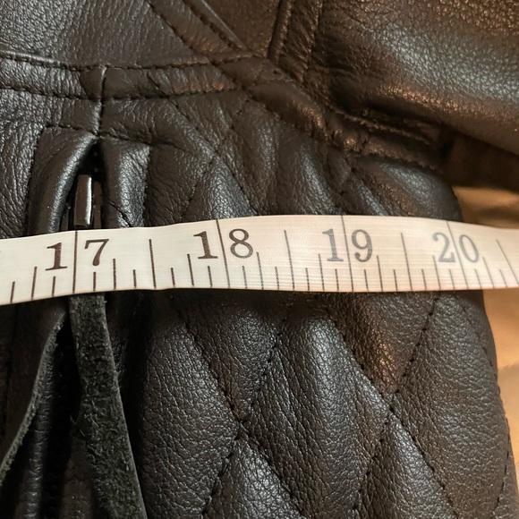 Harley Davidson woman’s leather riding jacket - Picture 5 of 8